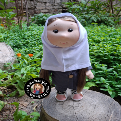 عروسک دانش آموز سفارشی 