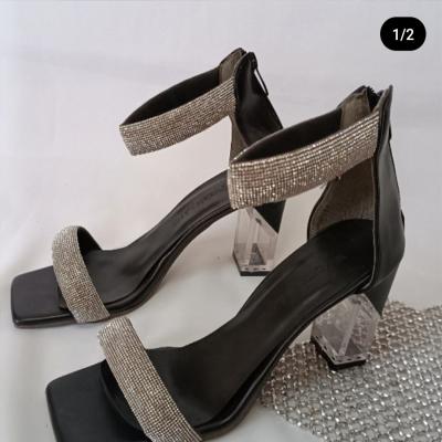 کفش مجلسی نگیندار