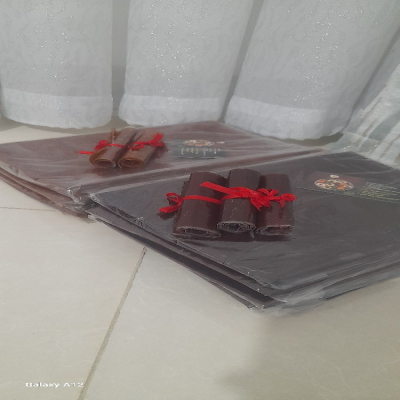 لواشک ترش و ملس