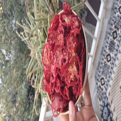 گوجه خشک 